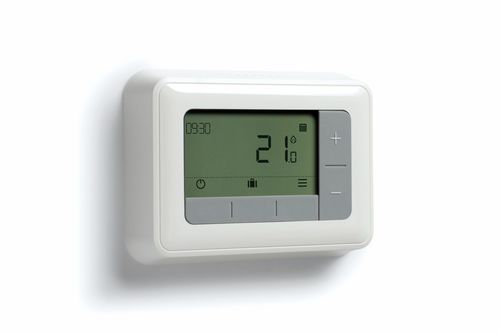 Termostat, kt&oacute;ry zapewnia wydajność energetyczną przy minimalnej ingerencji użytkownika